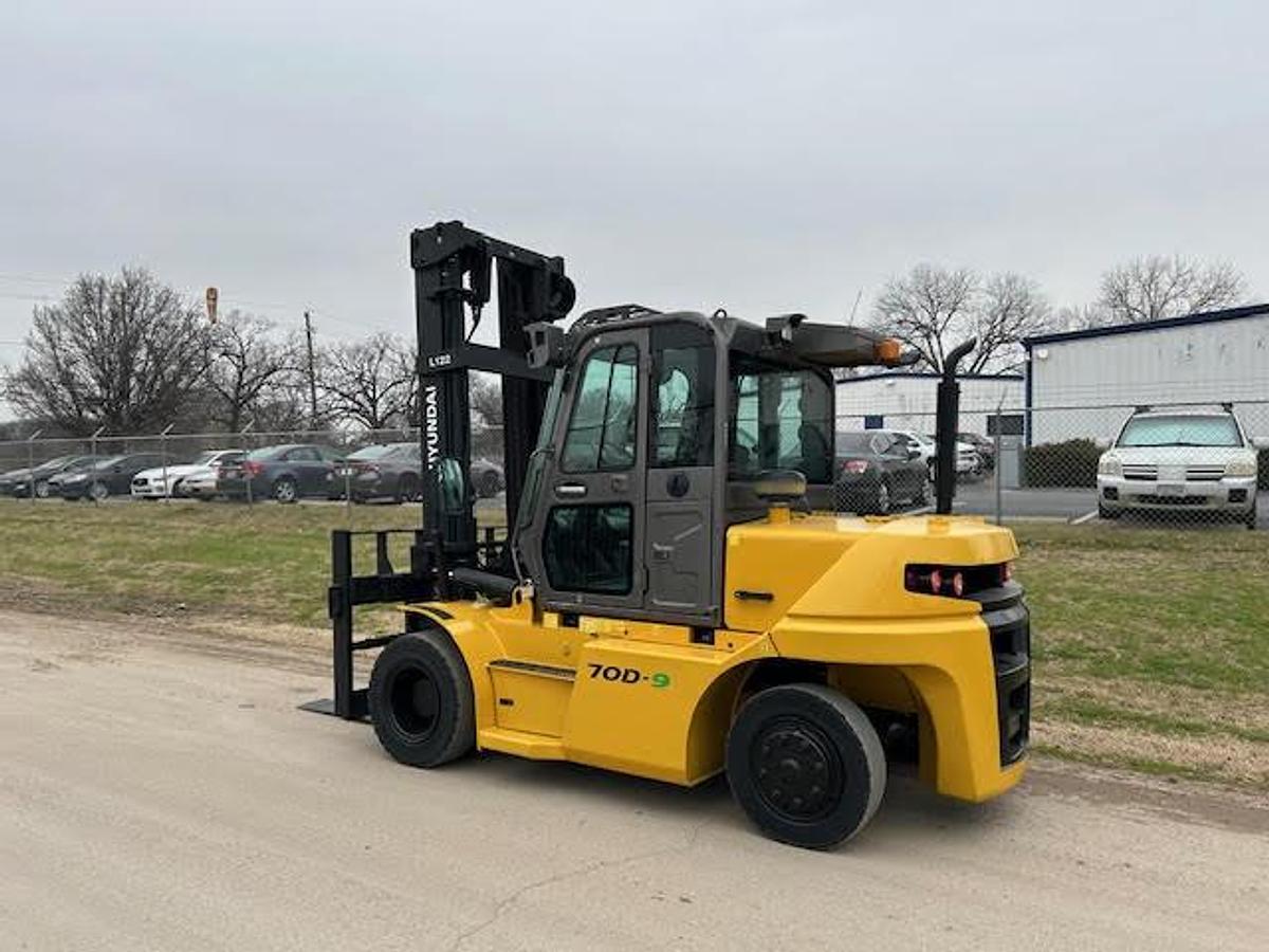 Used 2019 Hyundai 70D-9