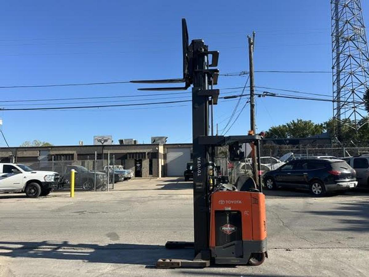 Used 2020 Toyota 9BRU23