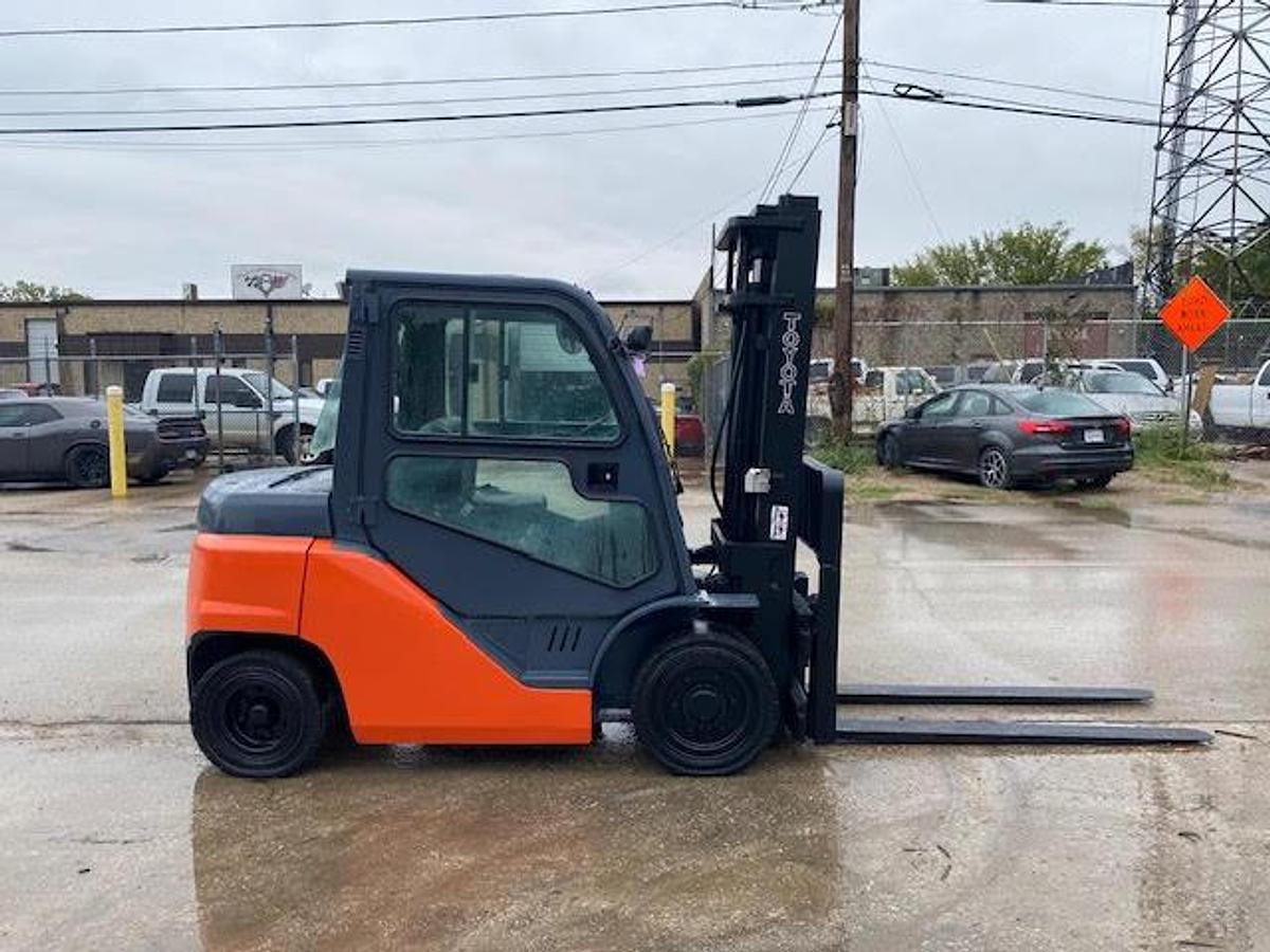 Used 2018 Toyota 8FD35U