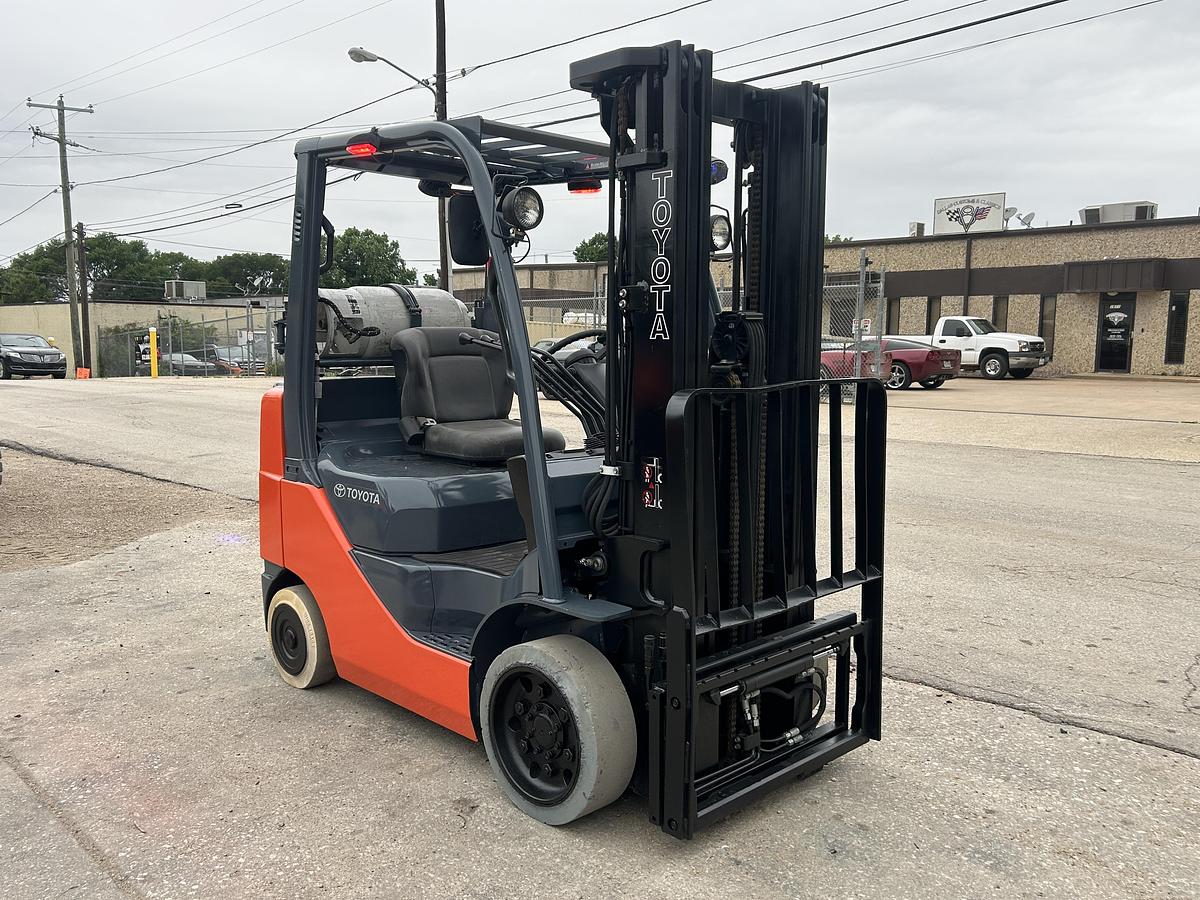 Used 2014 Toyota 8FGCU25