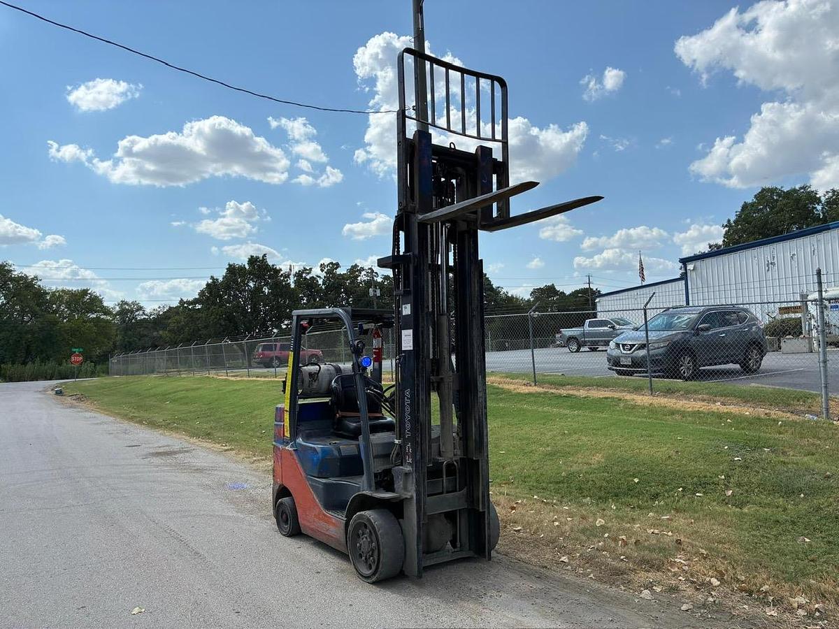 Used 2021 TOYOTA 8FGCU30