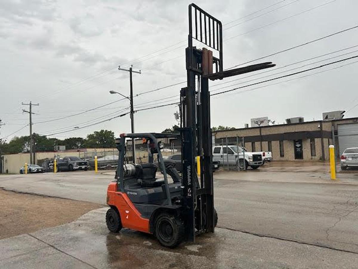 Used 2018 Toyota 8FGU20