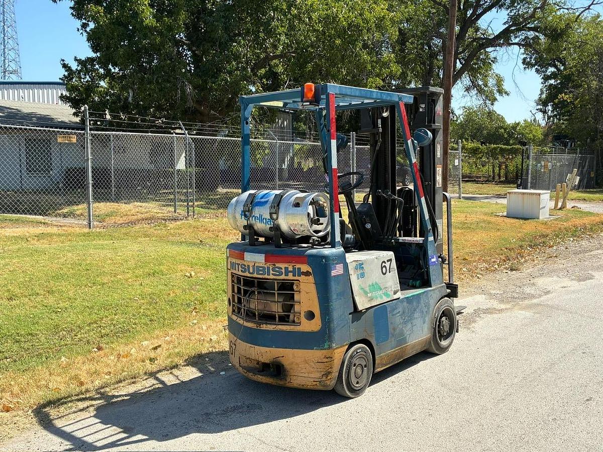 Used 1996 MITSUBISHI FGC15