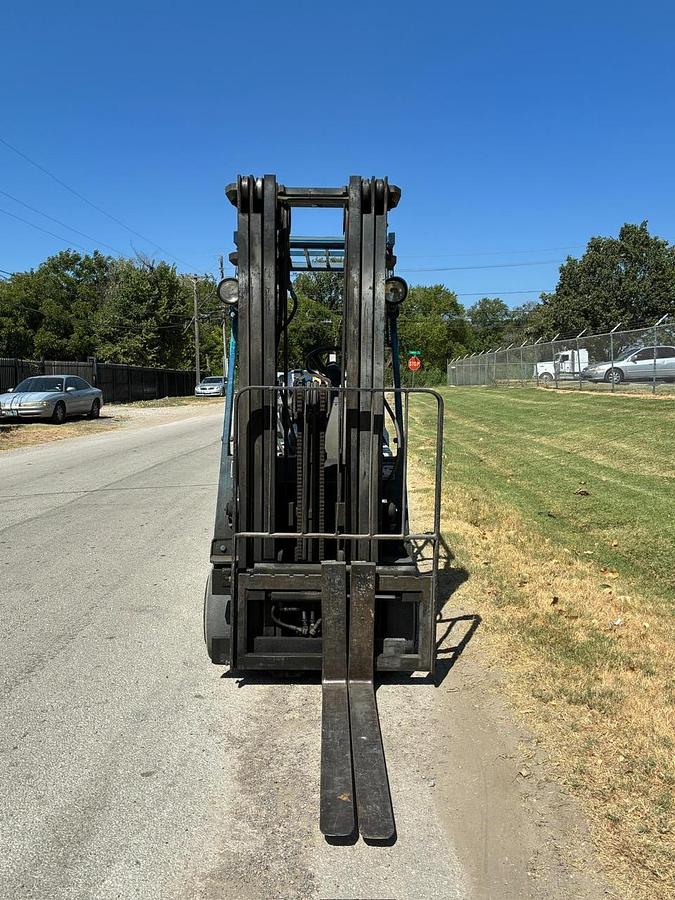 Used 1996 MITSUBISHI FGC15