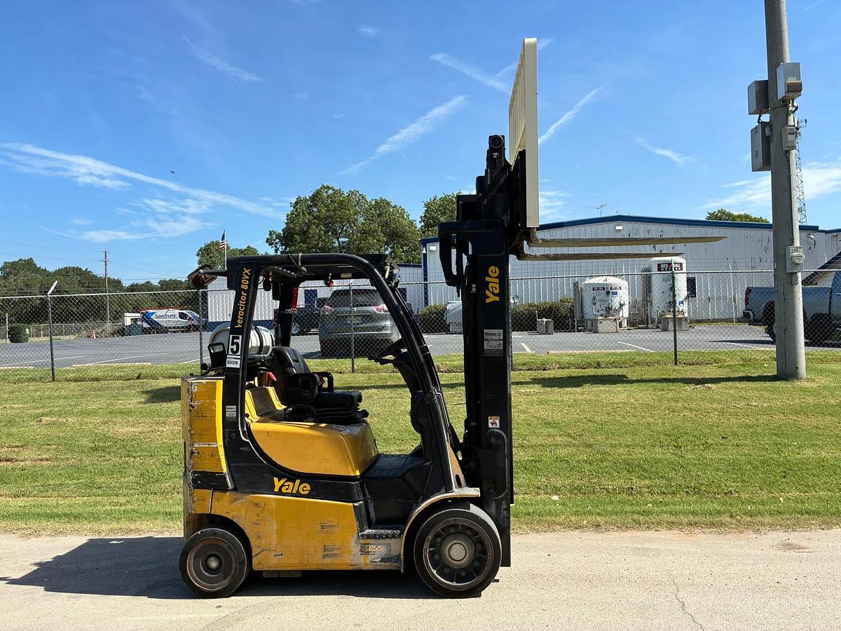 Used 2018 YALE GLC080VXNKAE094