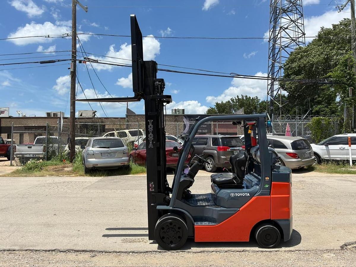 Used 2021 TOYOTA 8FGCU30