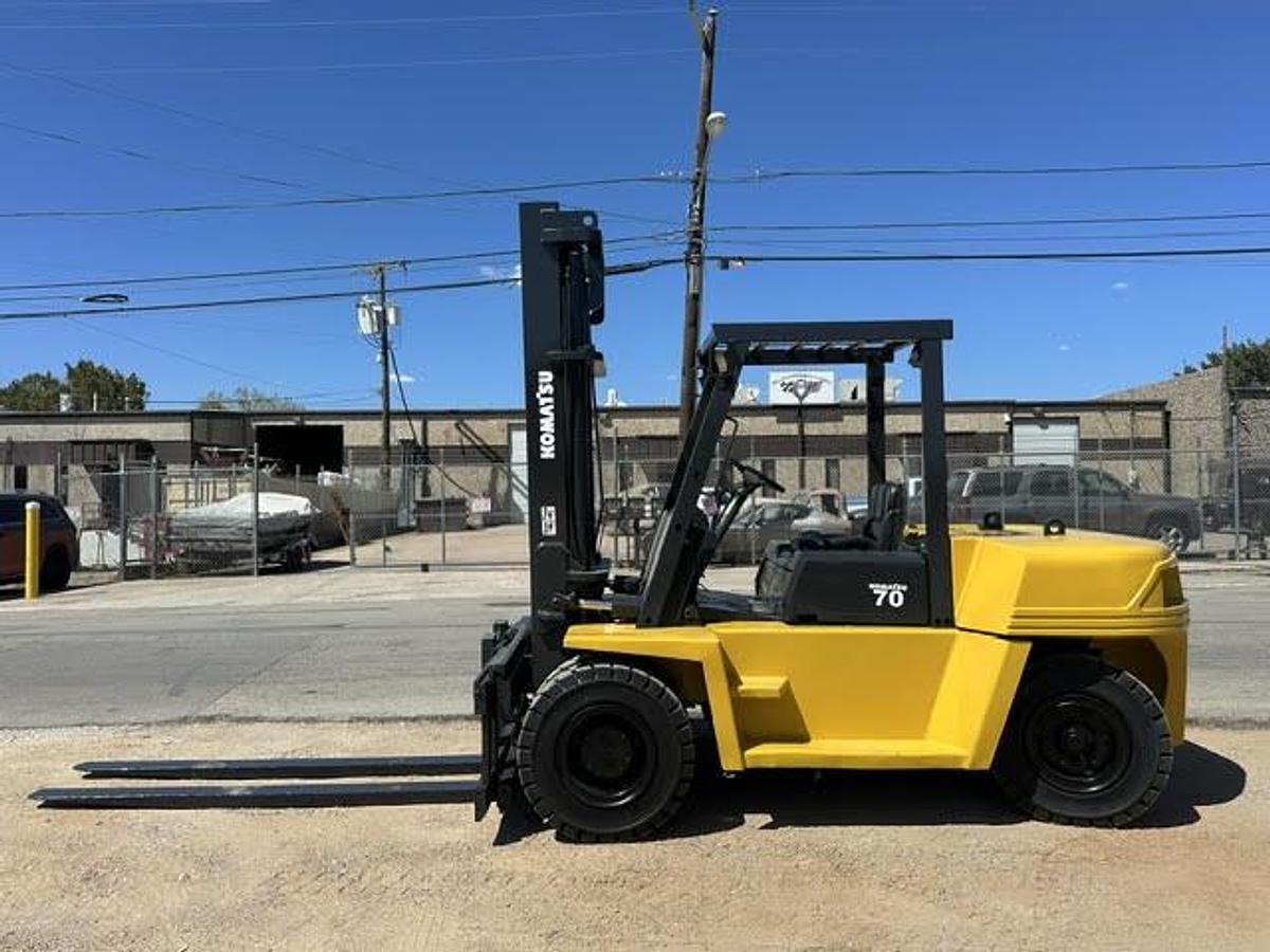 Used 1996 Komatsu FD70T-9