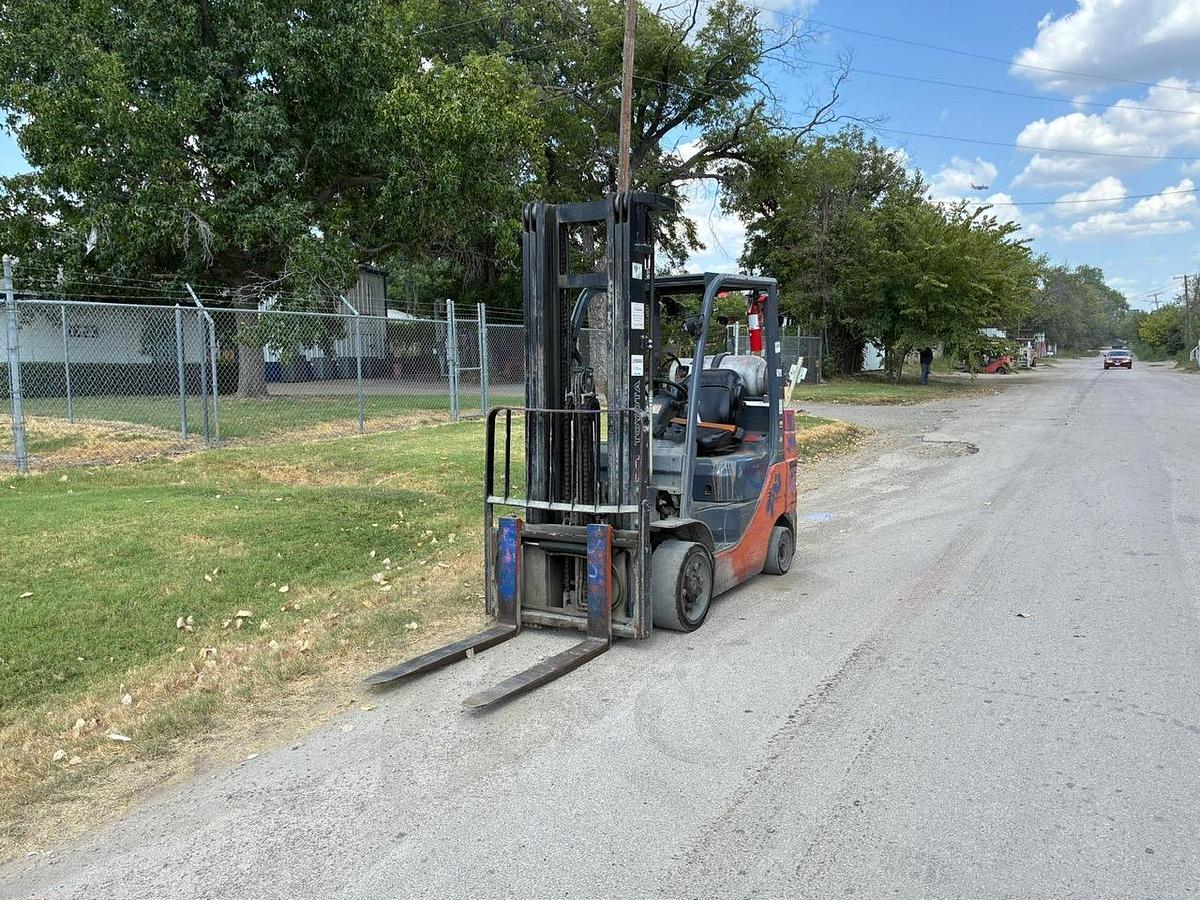 Used 2021 TOYOTA 8FGCU30