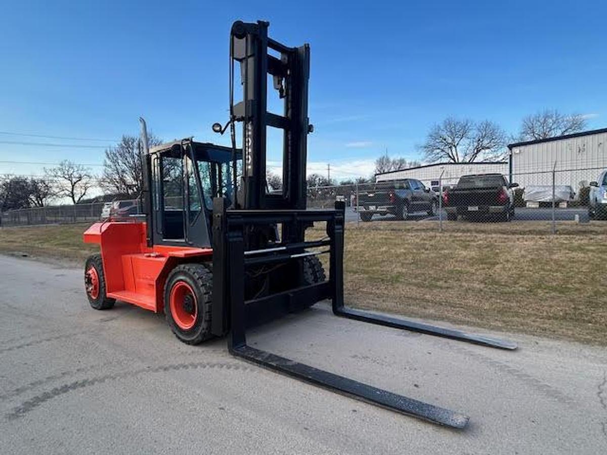 Used TOYOTA T28000 28,000LBS 