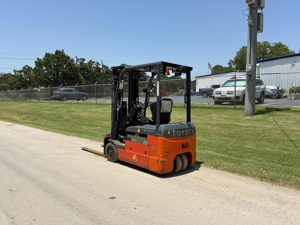 Used 2022 Toyota 8FBE20U