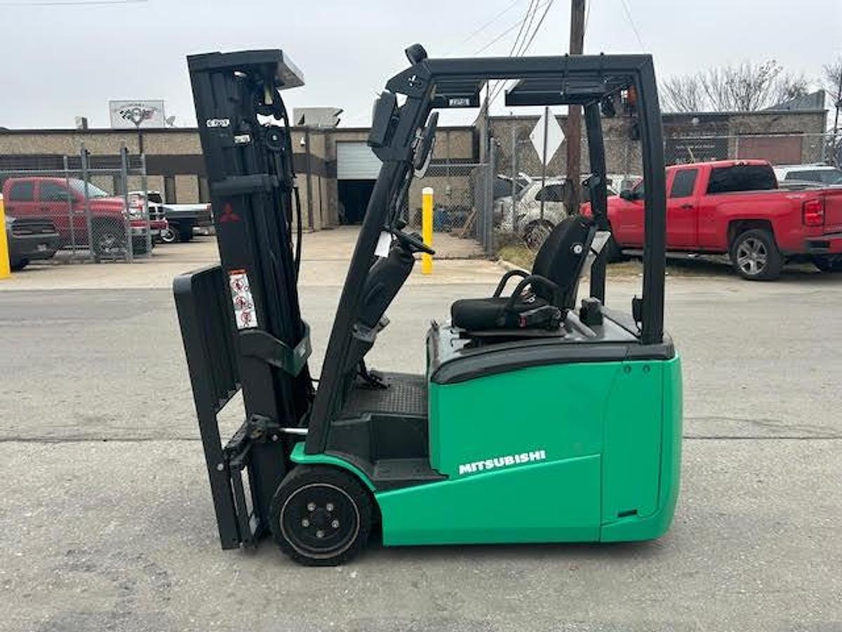 Used 2017 Mitsubishi FB20PNT  4000LBS