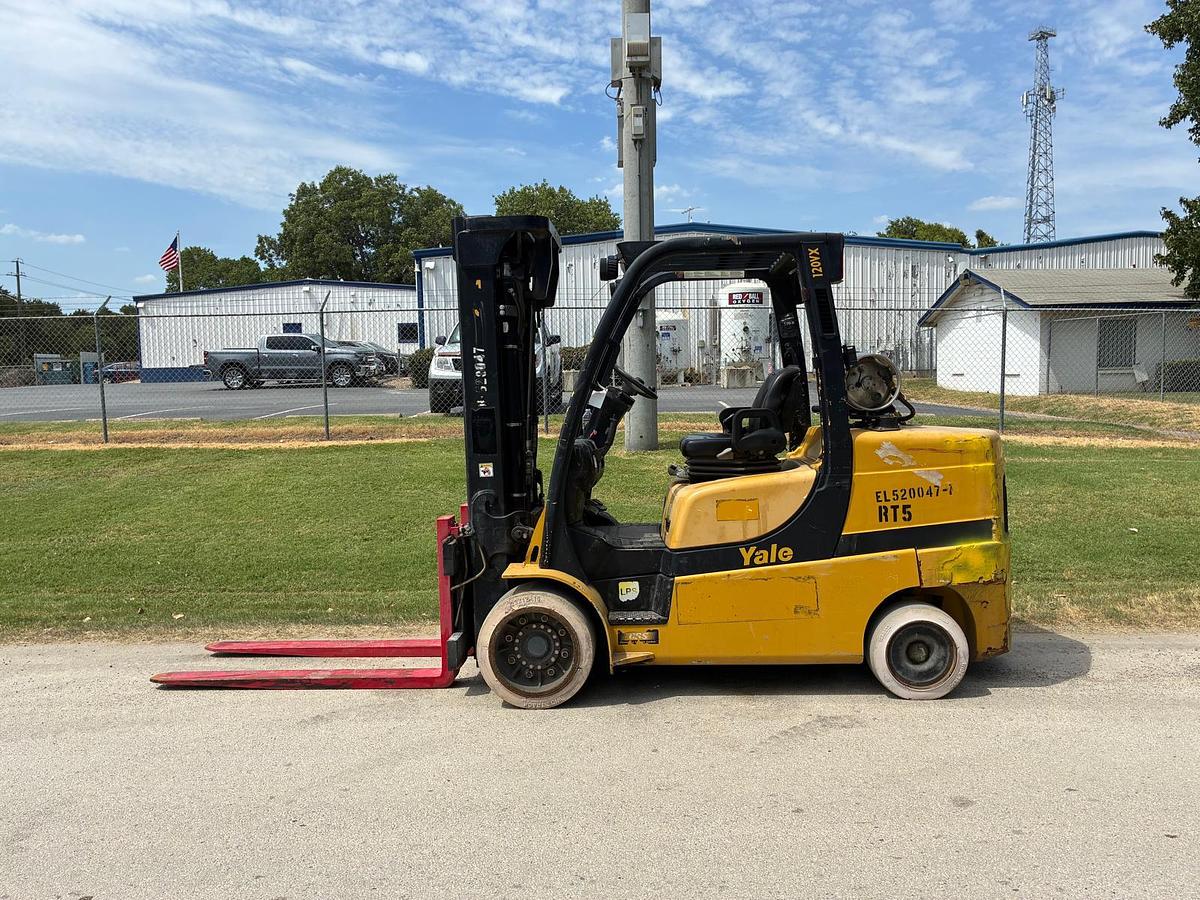 Used 2014 YALE GLC120VXNGAE092