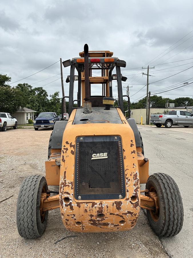 Used 2006 CASE 586G 6000 LBS