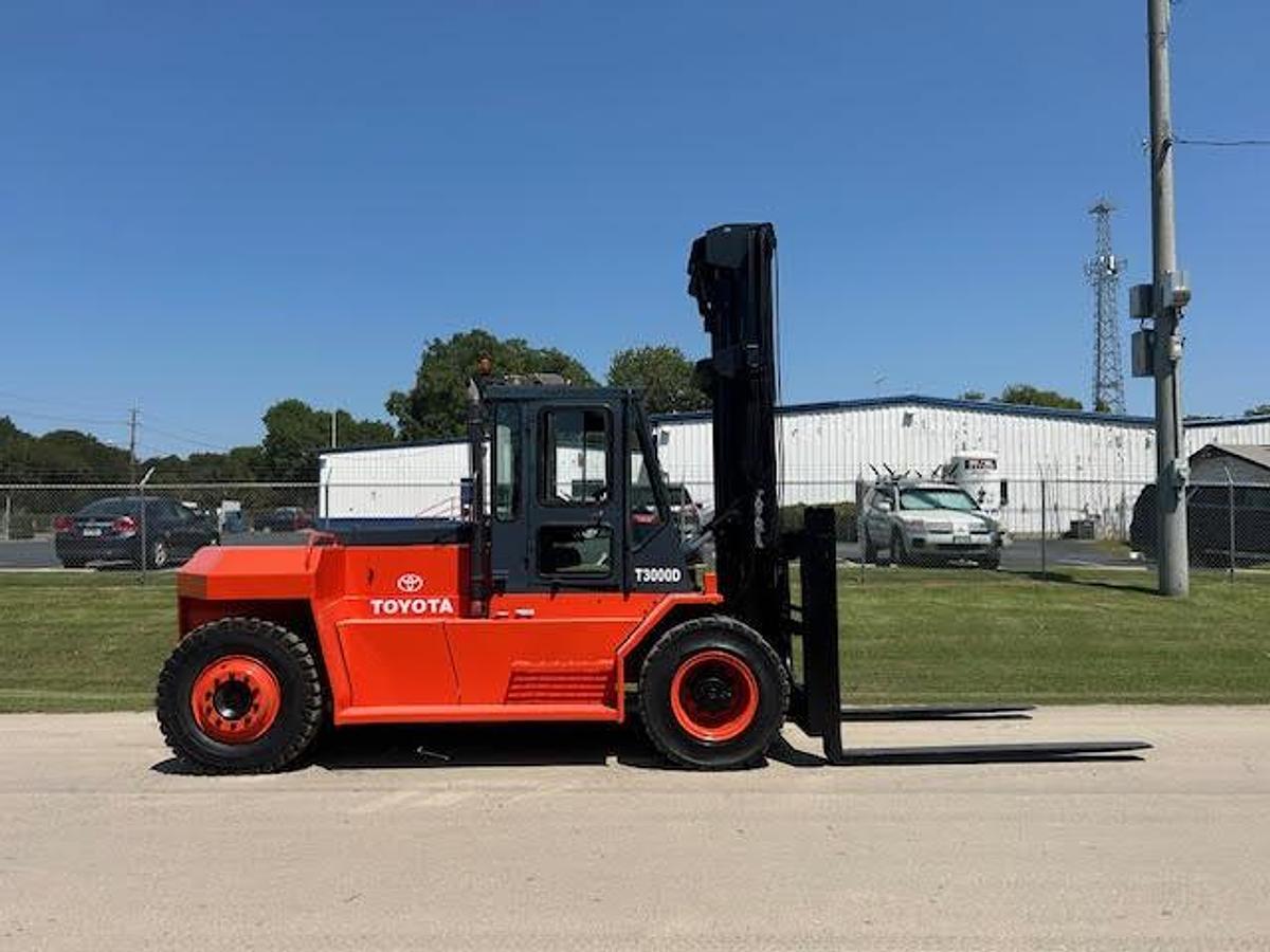 Used 1997 Toyota T3000D