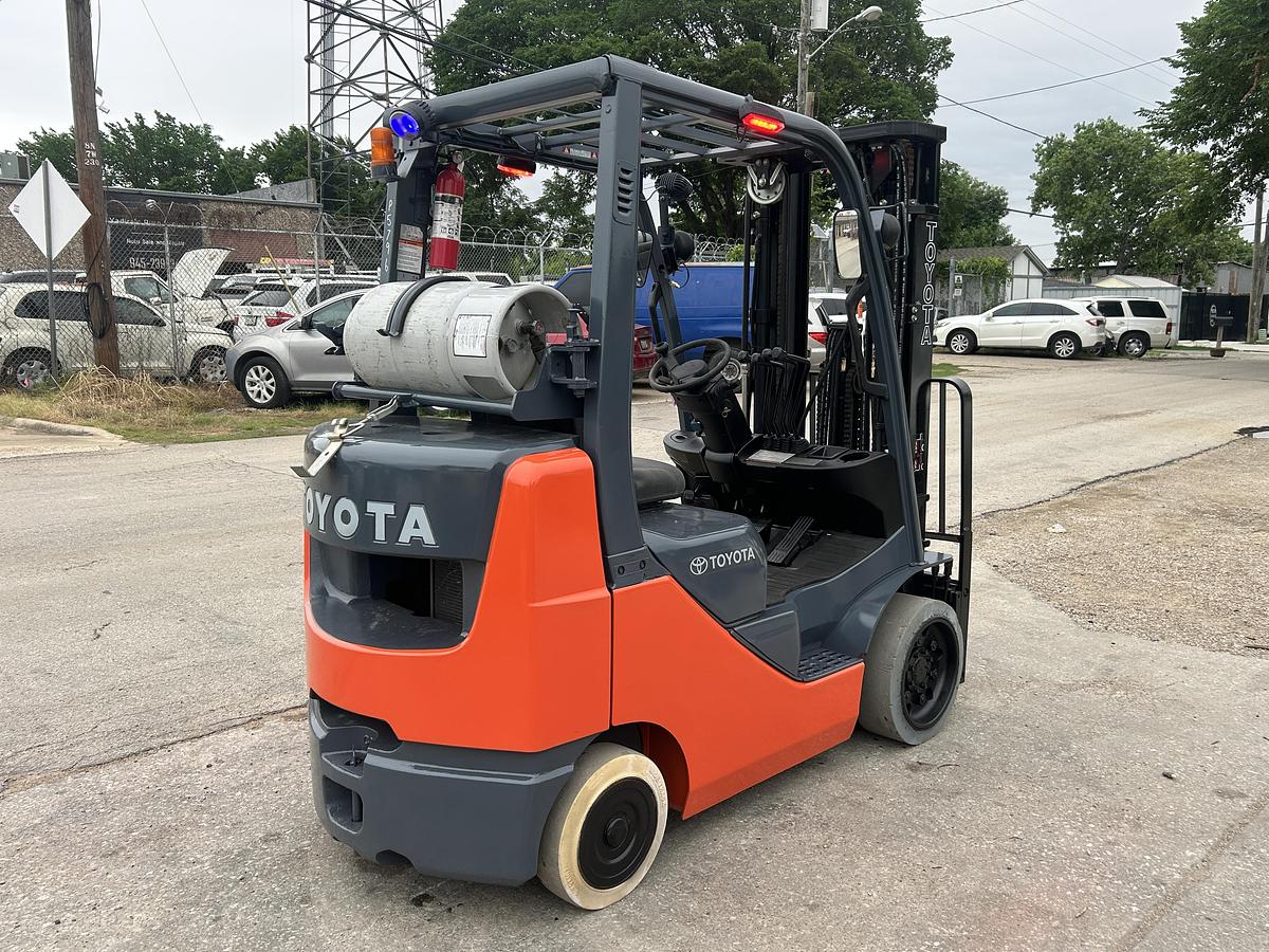 Used 2014 Toyota 8FGCU25