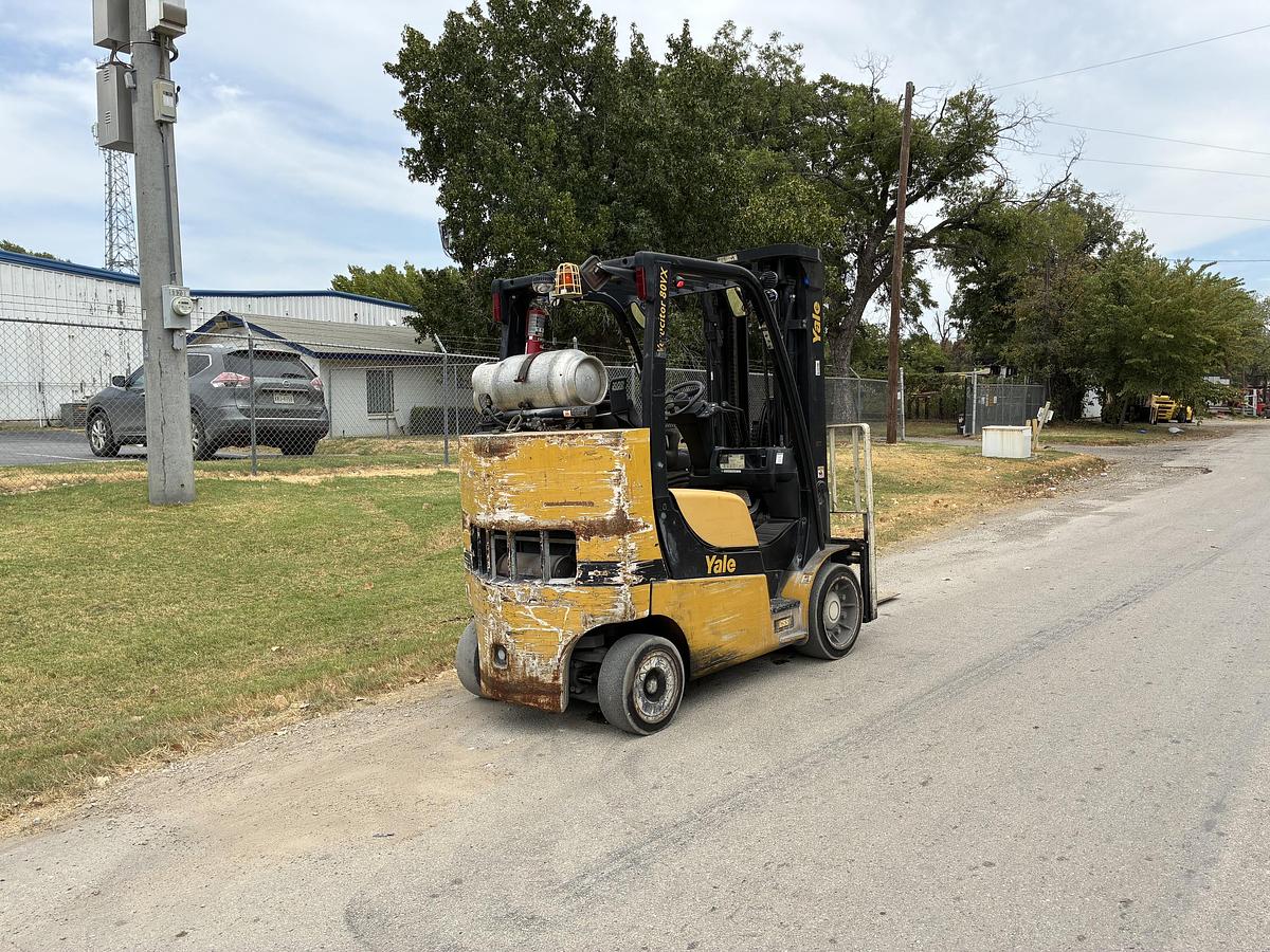 Used 2020 Yale GLC080VXNKAE094