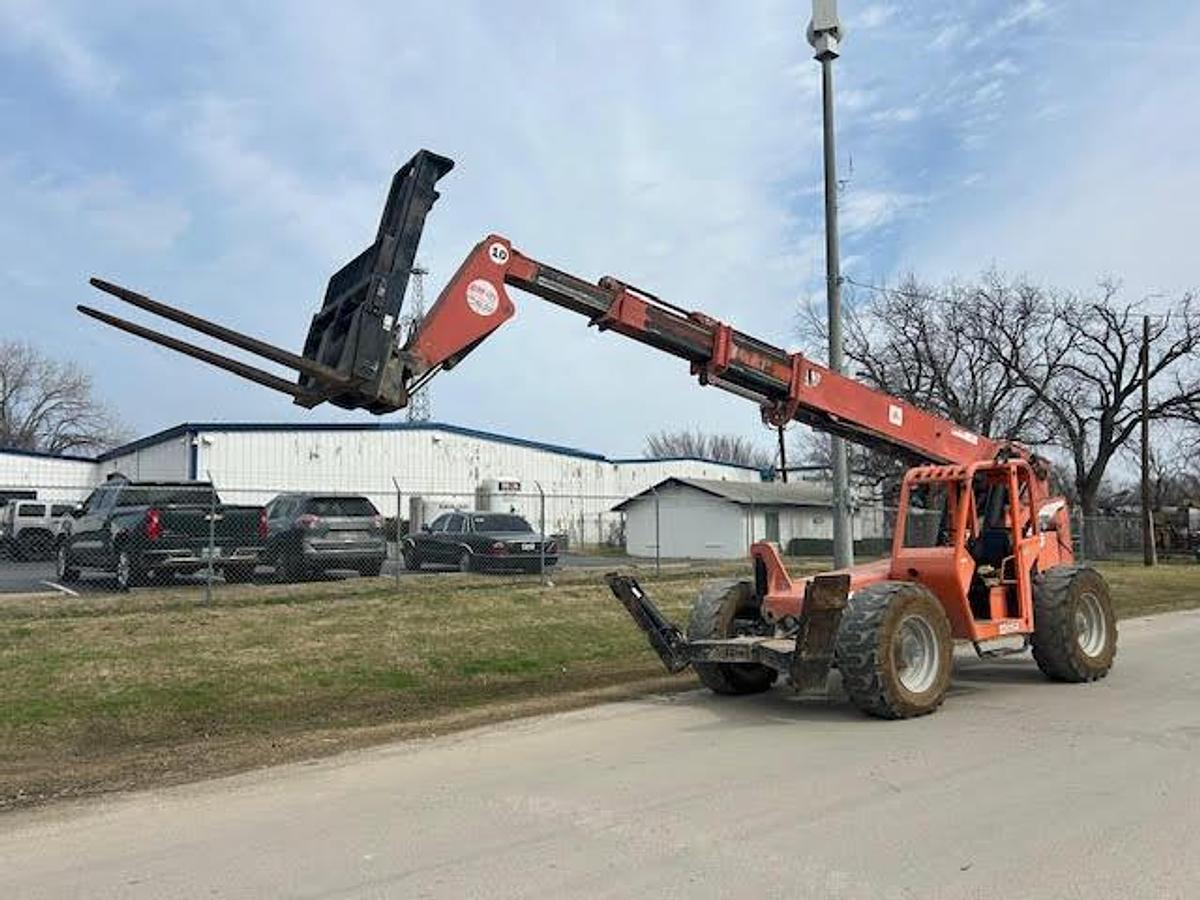 Used 2007 SKYTRACK 10054