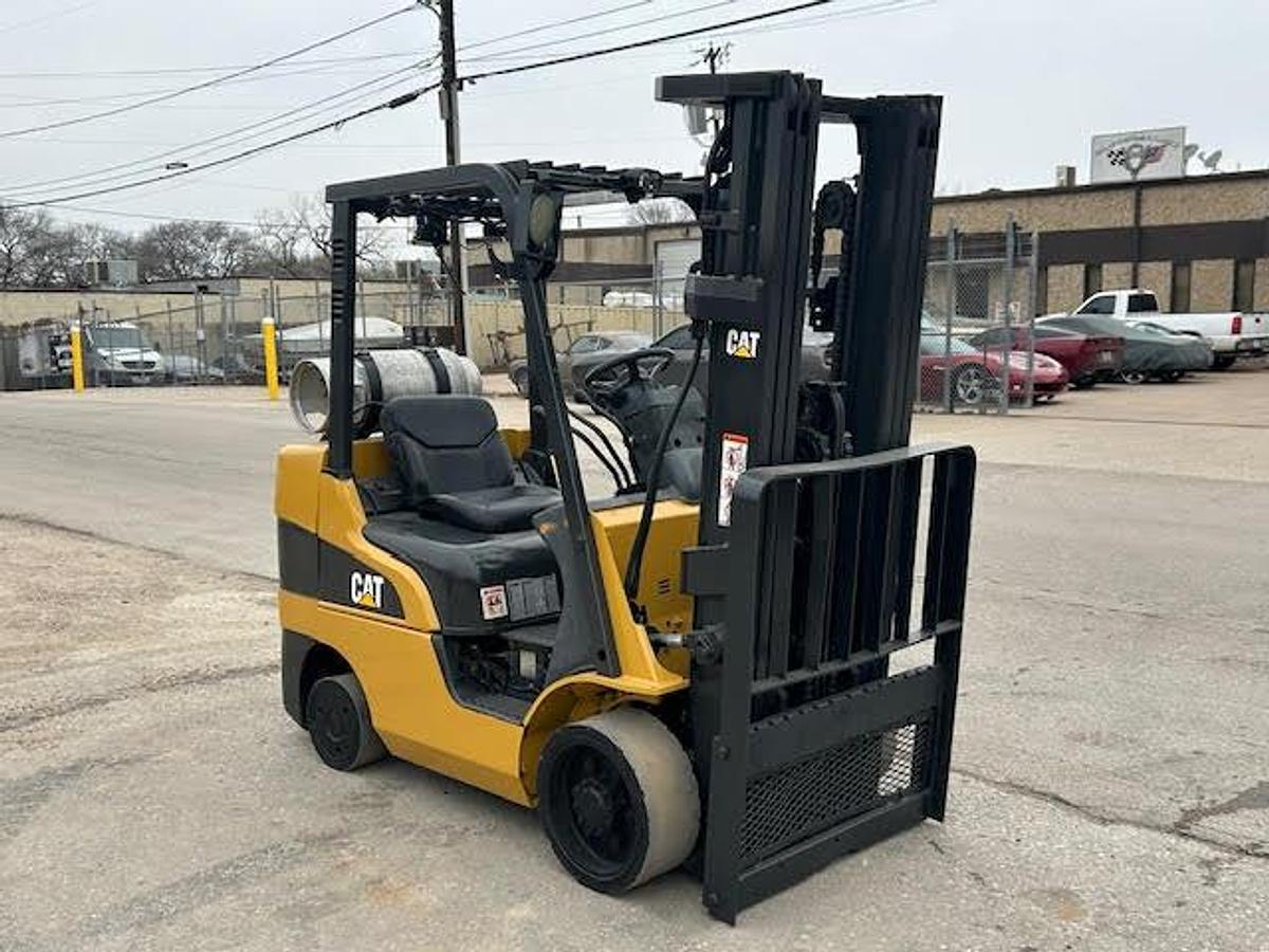 Used 2017 CAT 2C6000