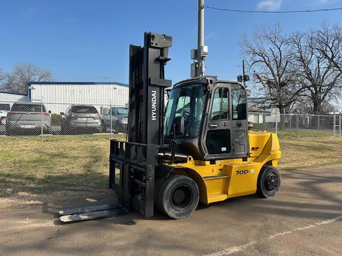 Used 2018 Hyundai 70D-9