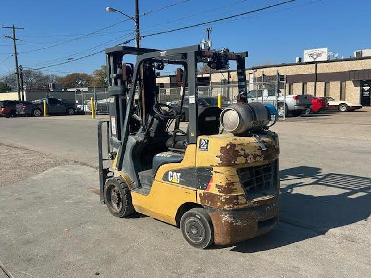 Used 2017 CAT 2C6000