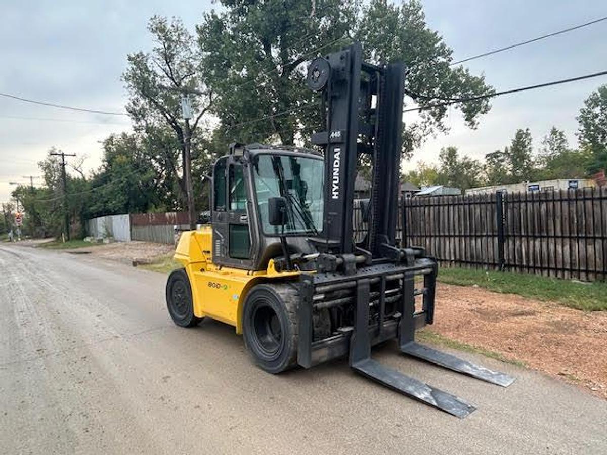 Used 2020 Hyundai 80D-9