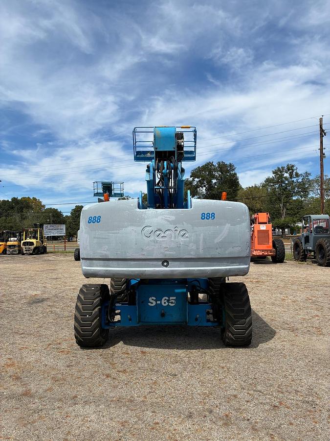 Used 2008 GENIE S-65
