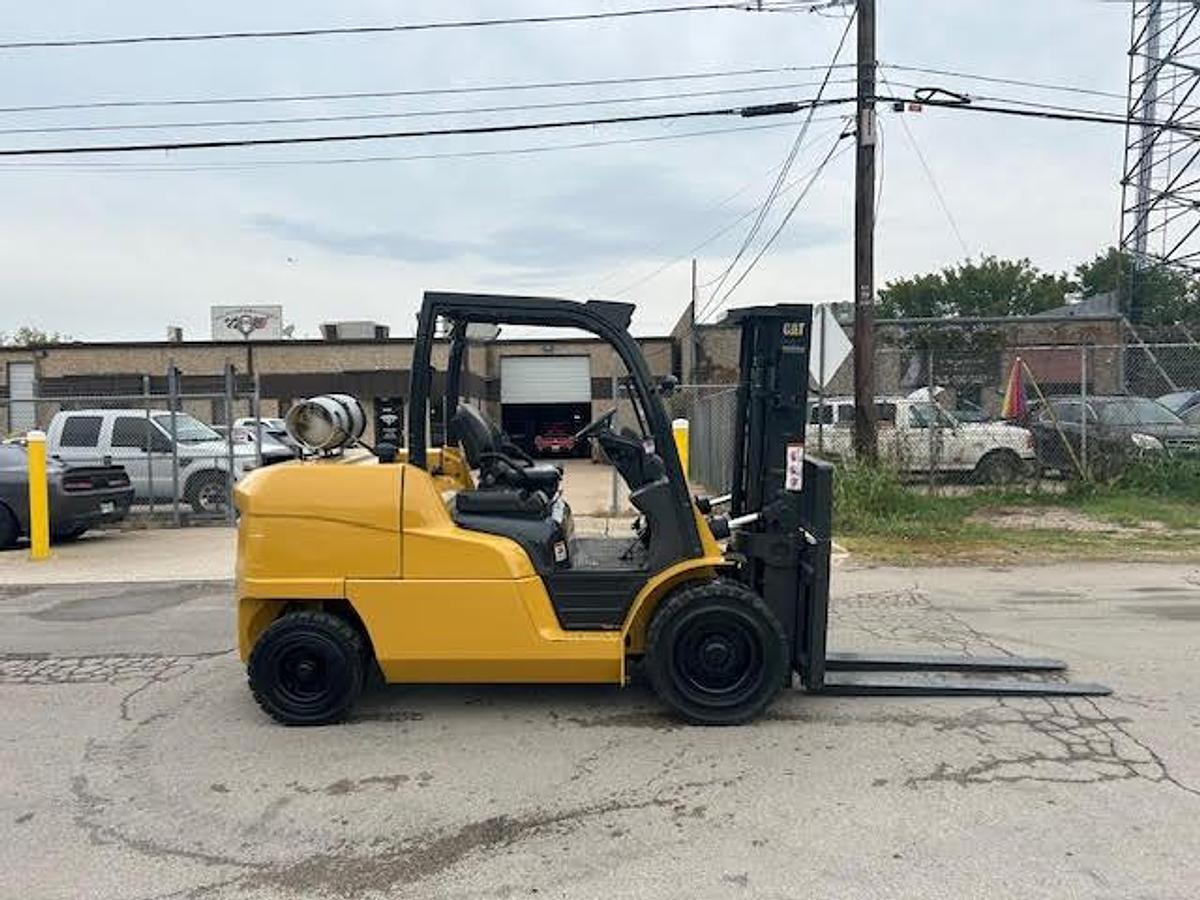 Used 2012 CAT P12000