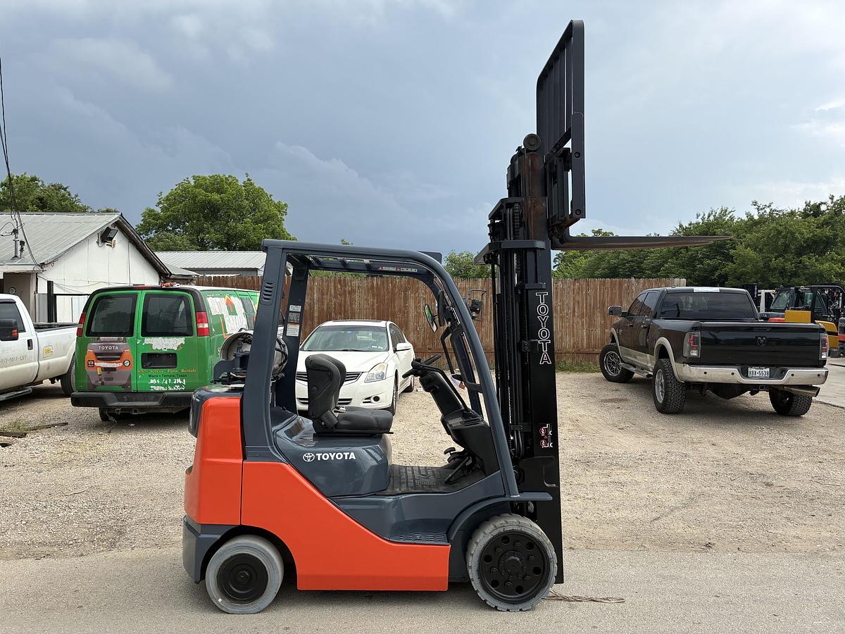 Used 2014 Toyota 8FGCU25