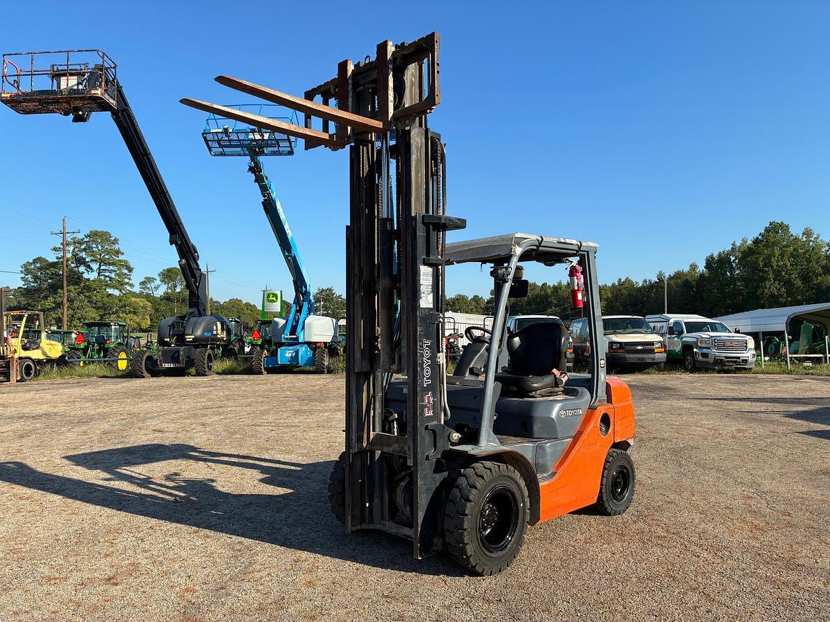 Used 2019 Toyota 8FDU25