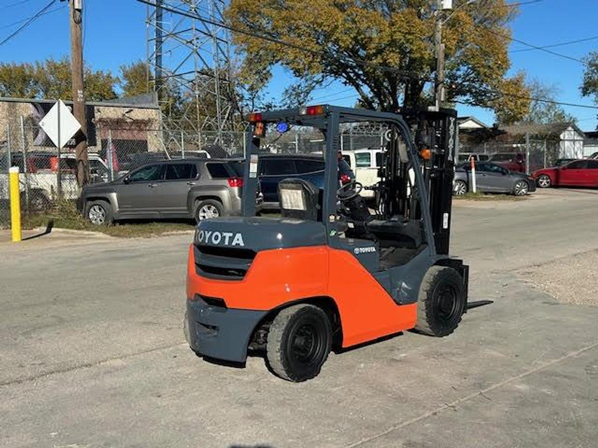 Used 2016 Toyota 8FG35U
