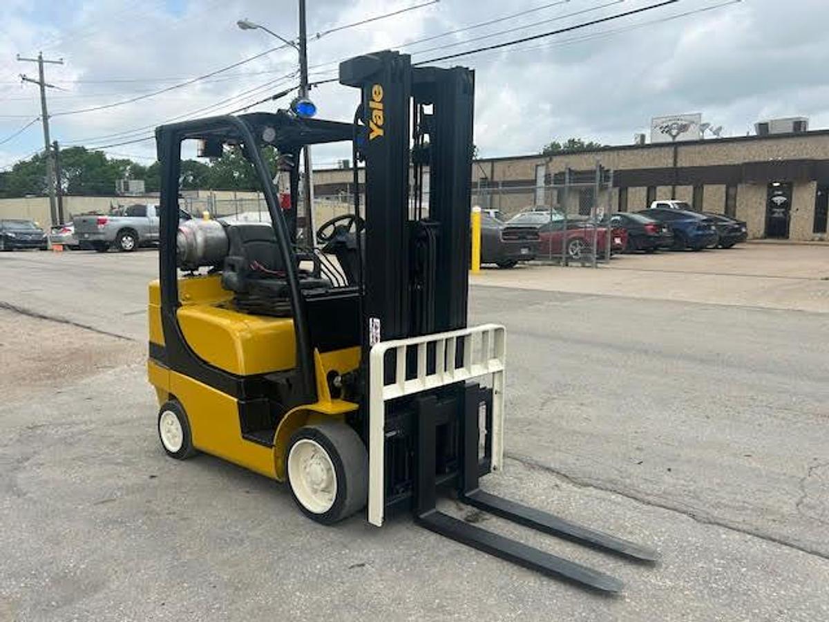 Used 2020 Yale GLC060VXNEAE090 6000LBS