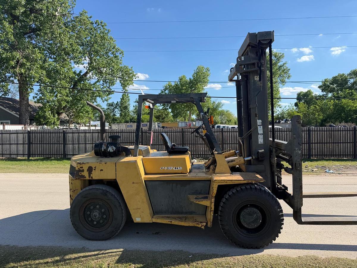 Used 2002 CAT DP90