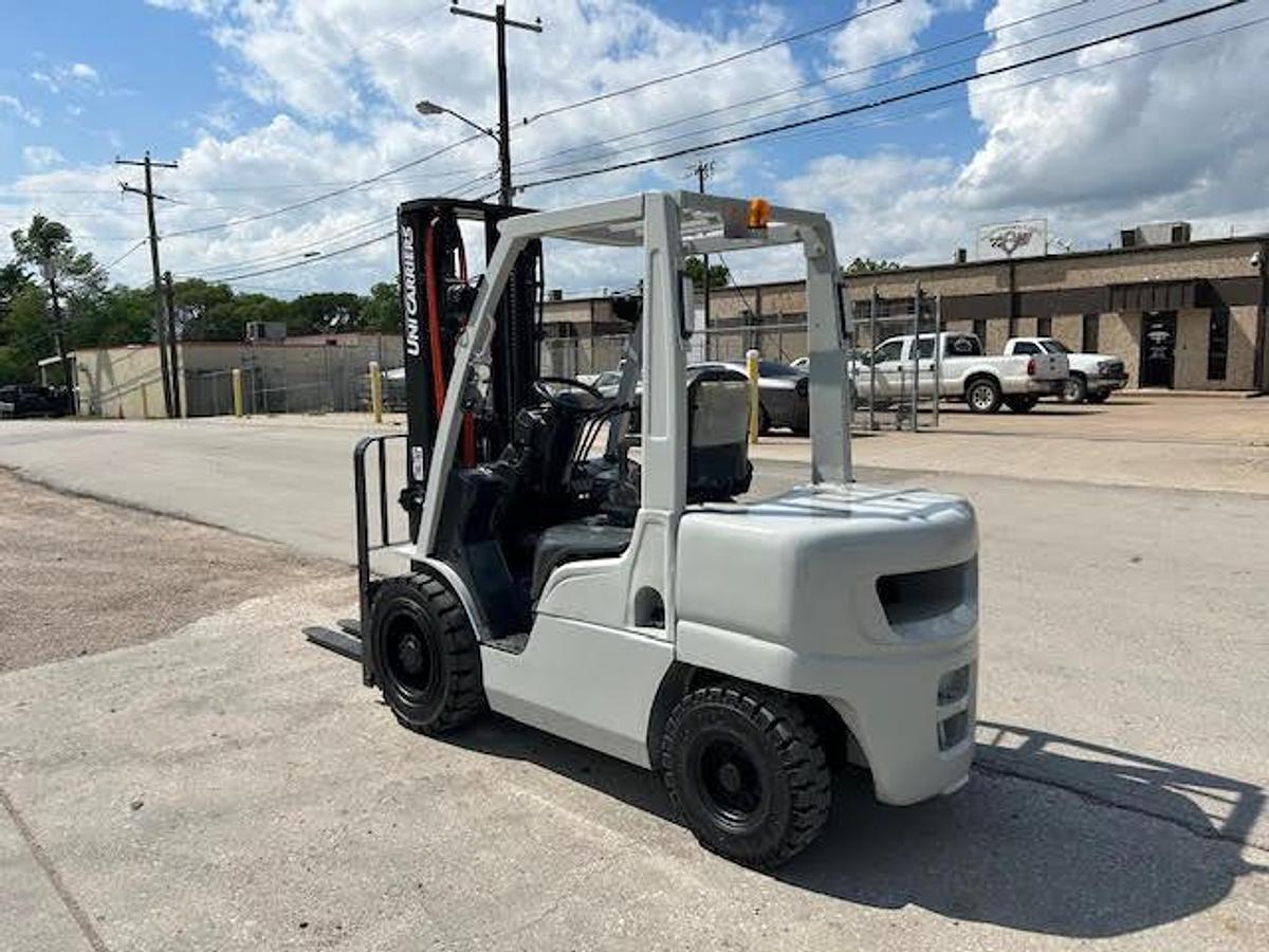 Used 2016 UniCarriers MG1F2A30V