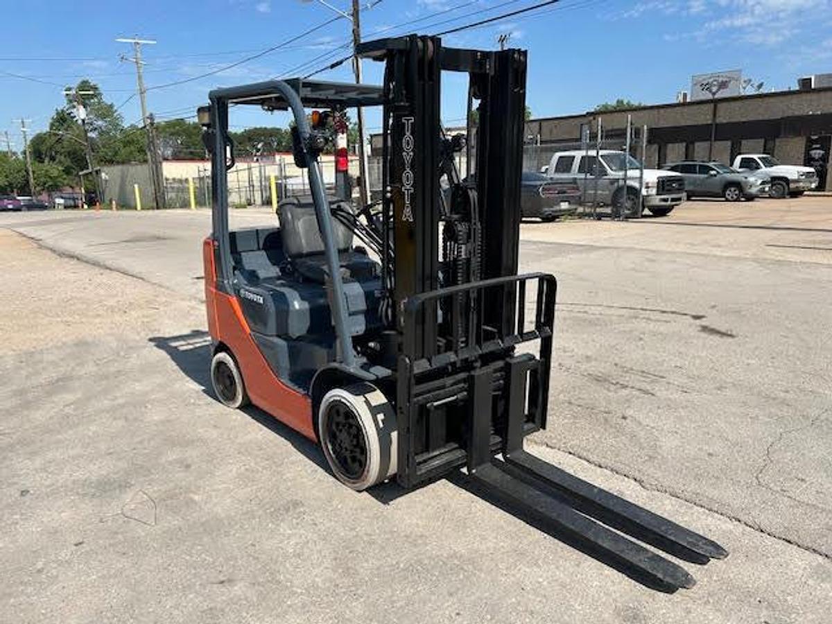 Used 2017 Toyota 8FGCU25