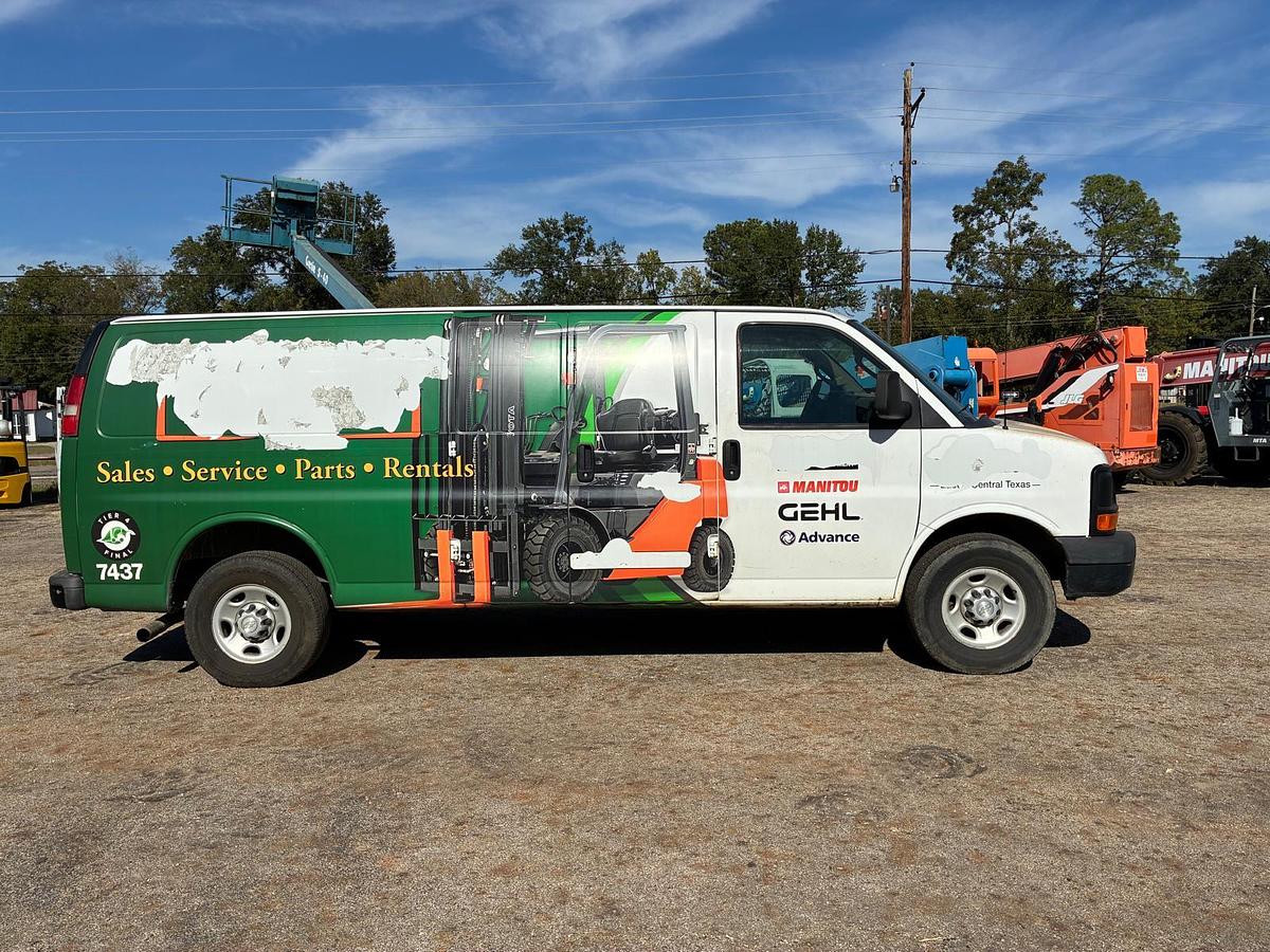 Used CHEVROLET EXPRESS VAN