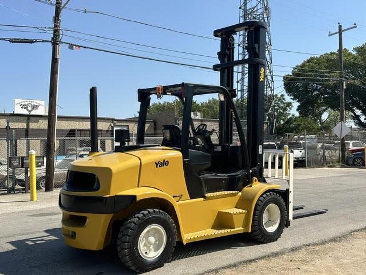 Used 2023 Yale GDP155VXNKBV148