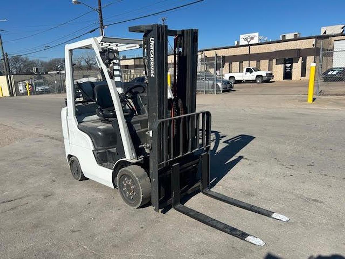 Used 2016 UniCarriers 5000LBS