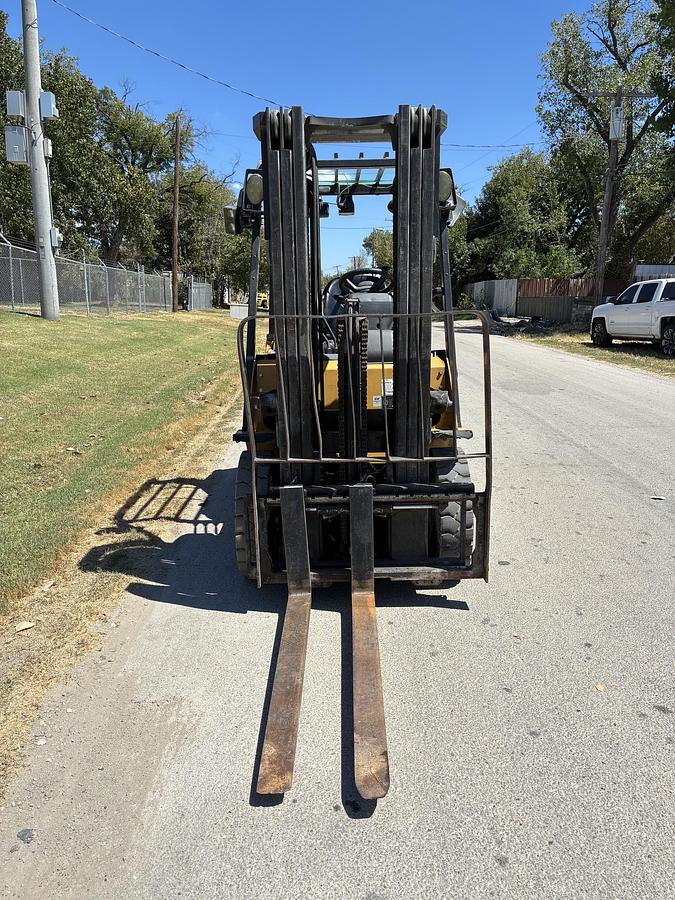 Used 2015 CAT GP25NLP