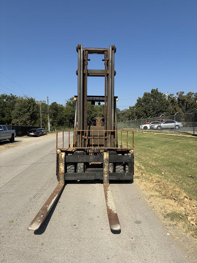 Used 2022 Yale GDP155VXNKBV148