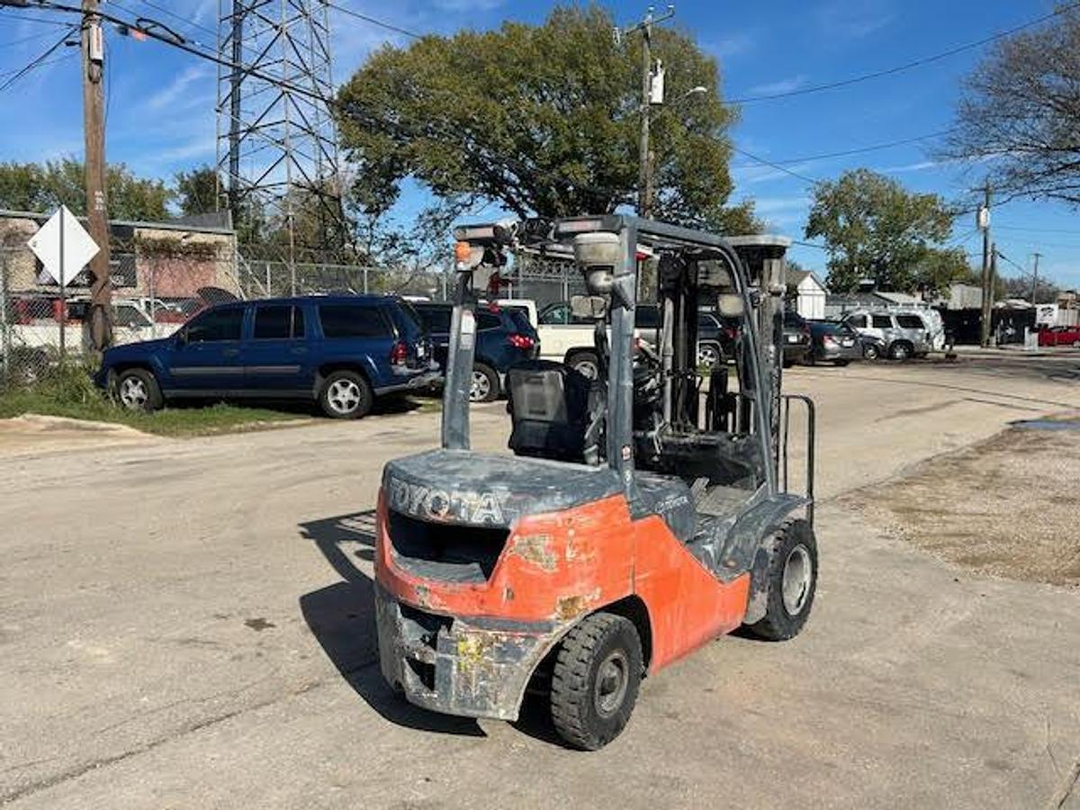 Used 2023 Toyota 8FDU25