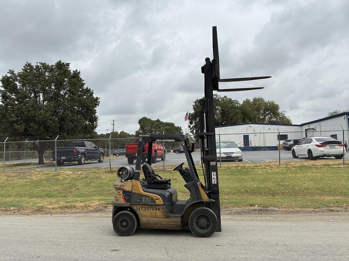 Used 2019 CAT GP25N