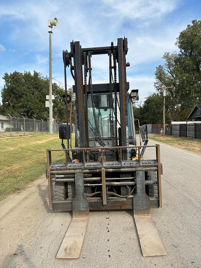 Used 2020 Hyundai 70D-9
