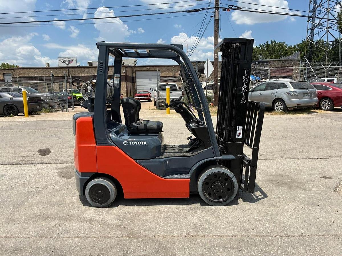 Used 2012 TOYOTA 8FGCU25