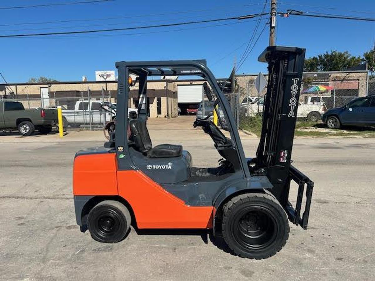 Used 2019 Toyota 8FGU32