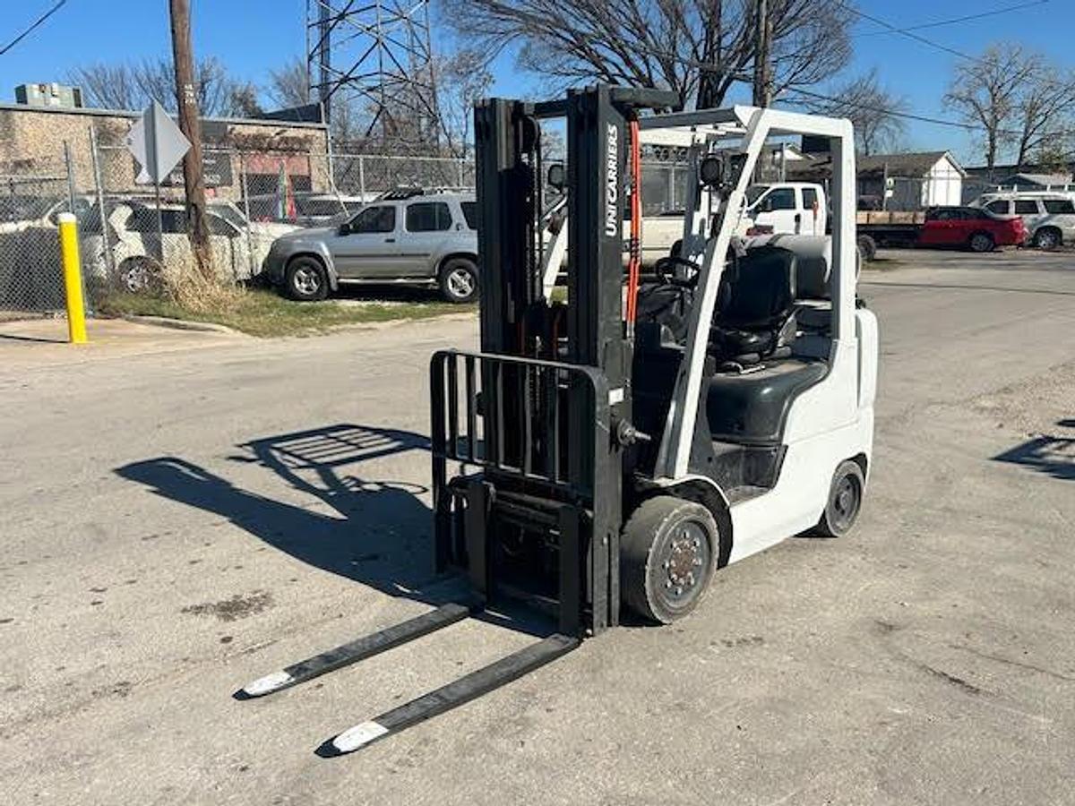 Used 2016 UniCarriers 5000LBS