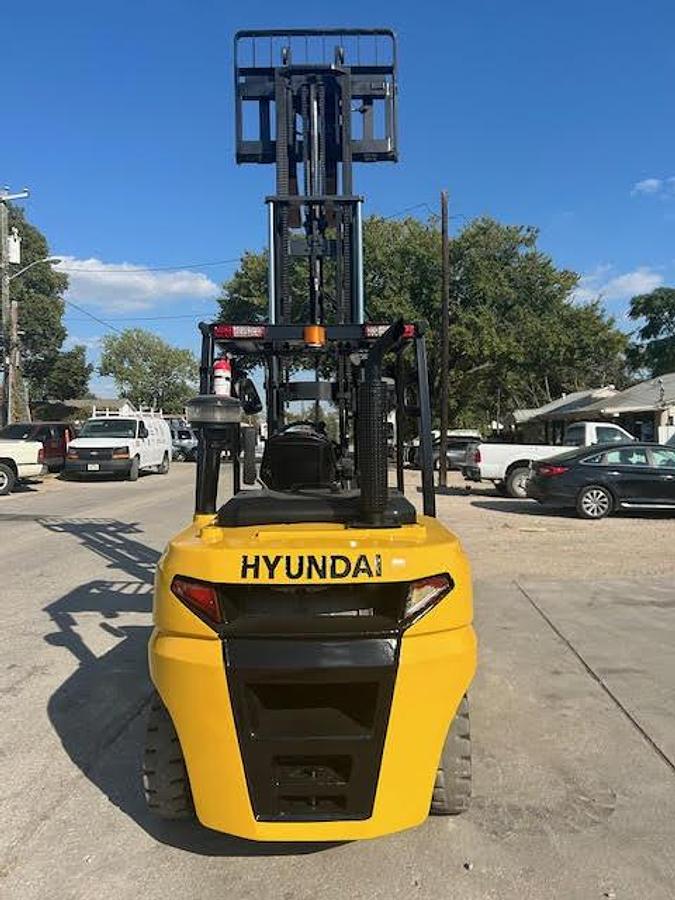 Used 2016 Hyundai 45D-9