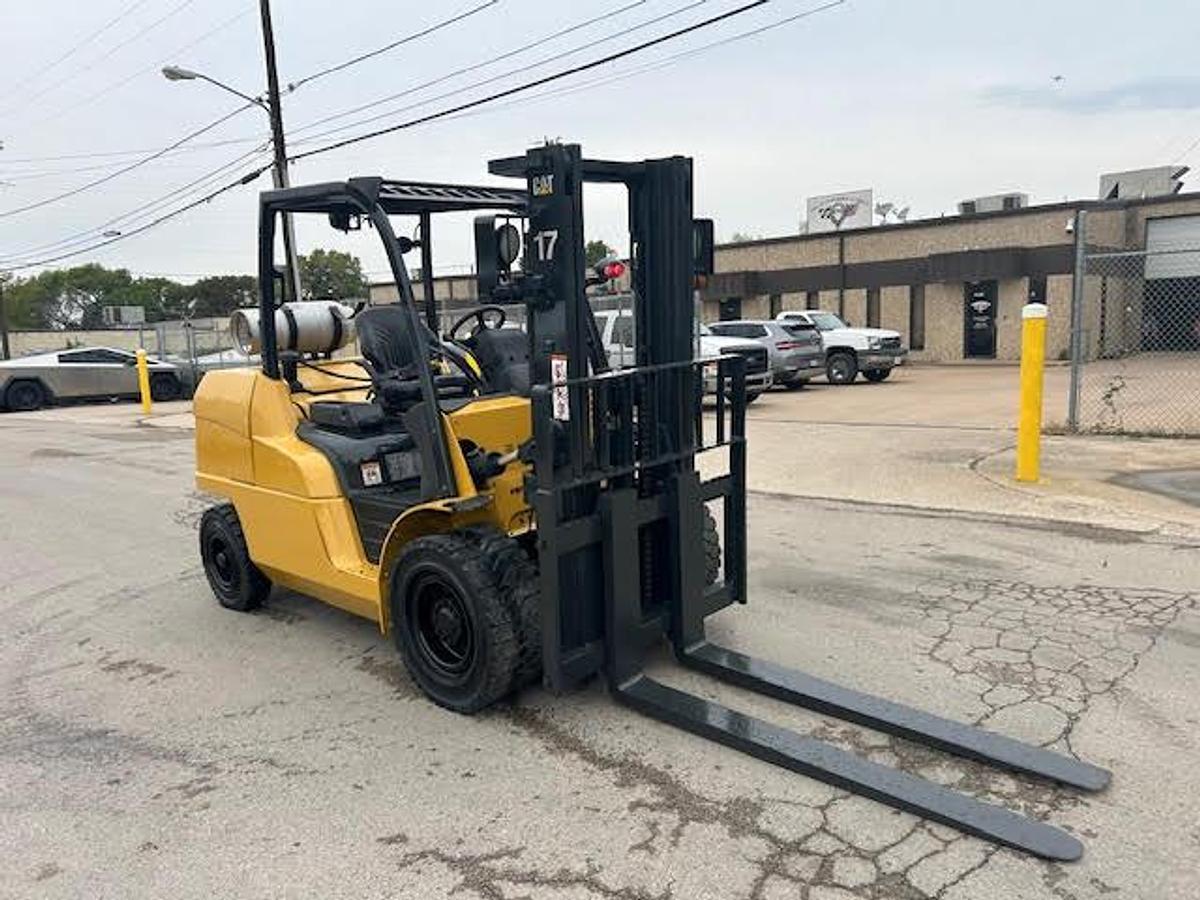 Used 2012 CAT P12000