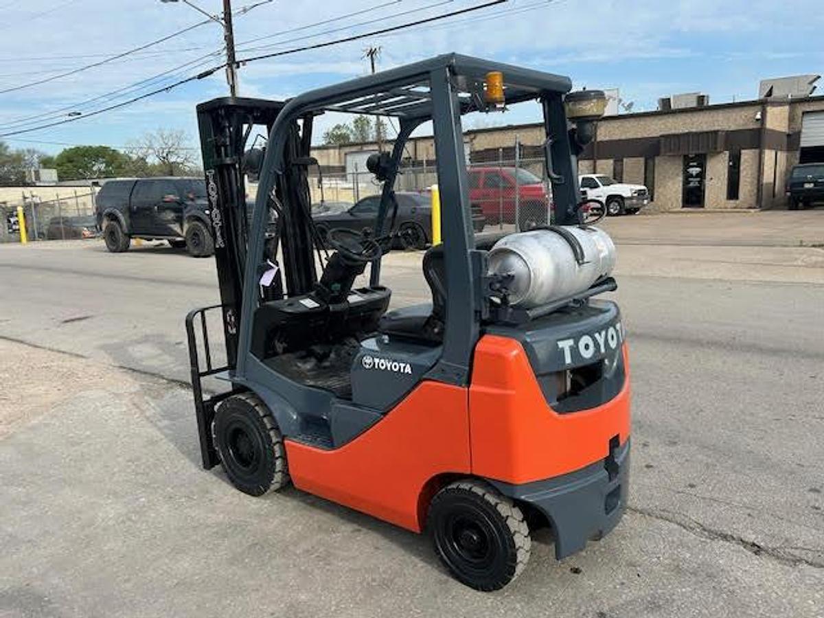 Used 2009 Toyota 8FGU15 3000LBS