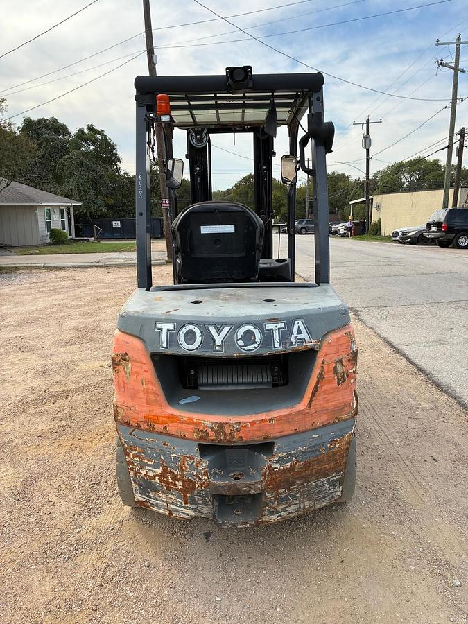 Used 2022 Toyota 8FDU30