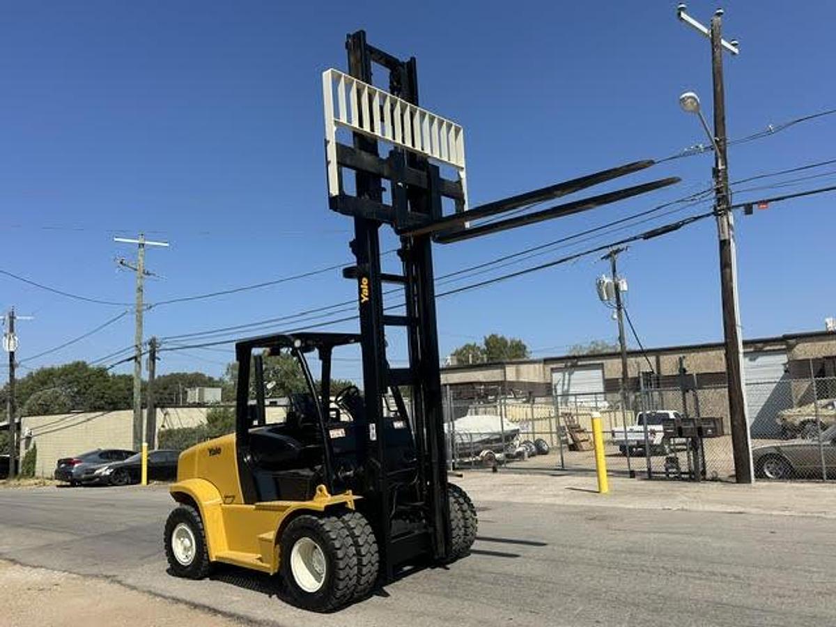 Used 2023 Yale GDP155VXNKBV148
